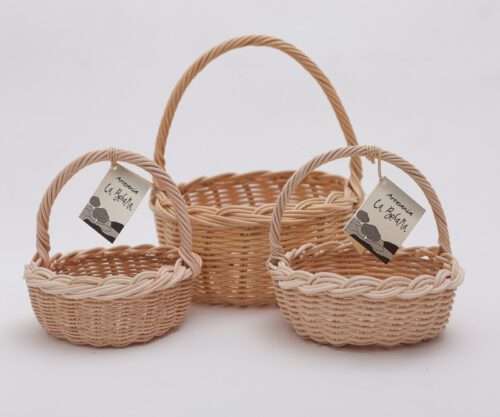 Cesta con asas