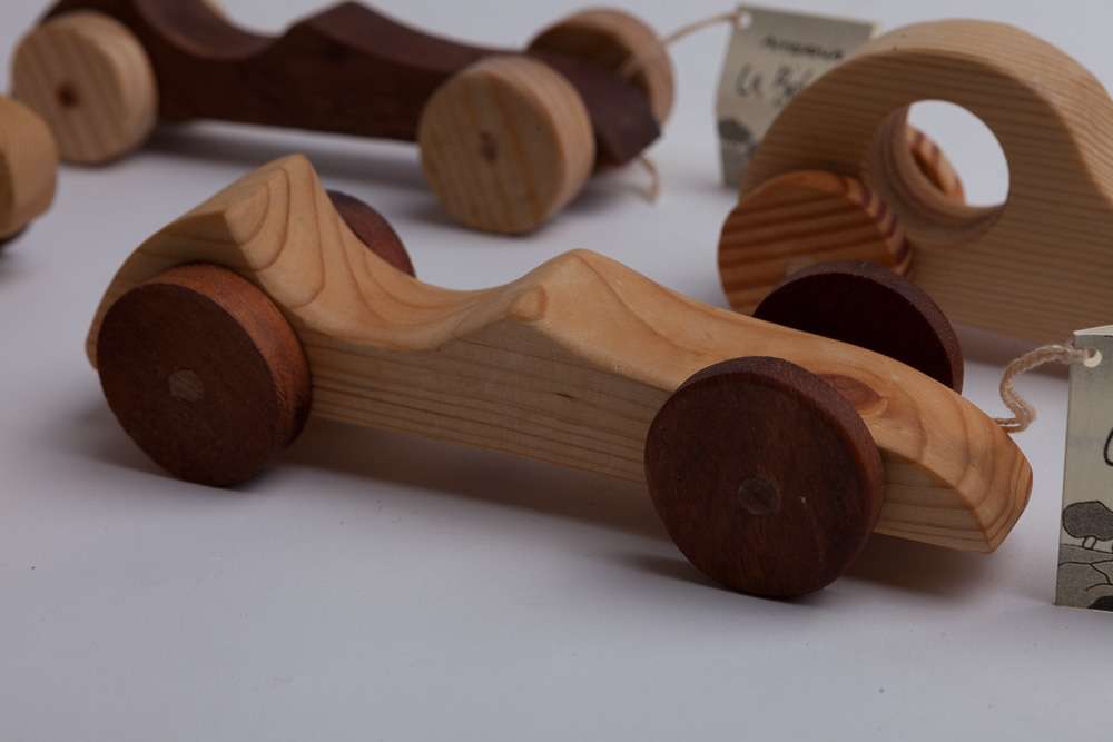 Cochecito de madera - Imagen 3