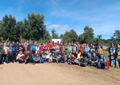 BOSQUE-INCLUSIVO-FOTO-DE-GRUPO-EN-EXCURSIÓN